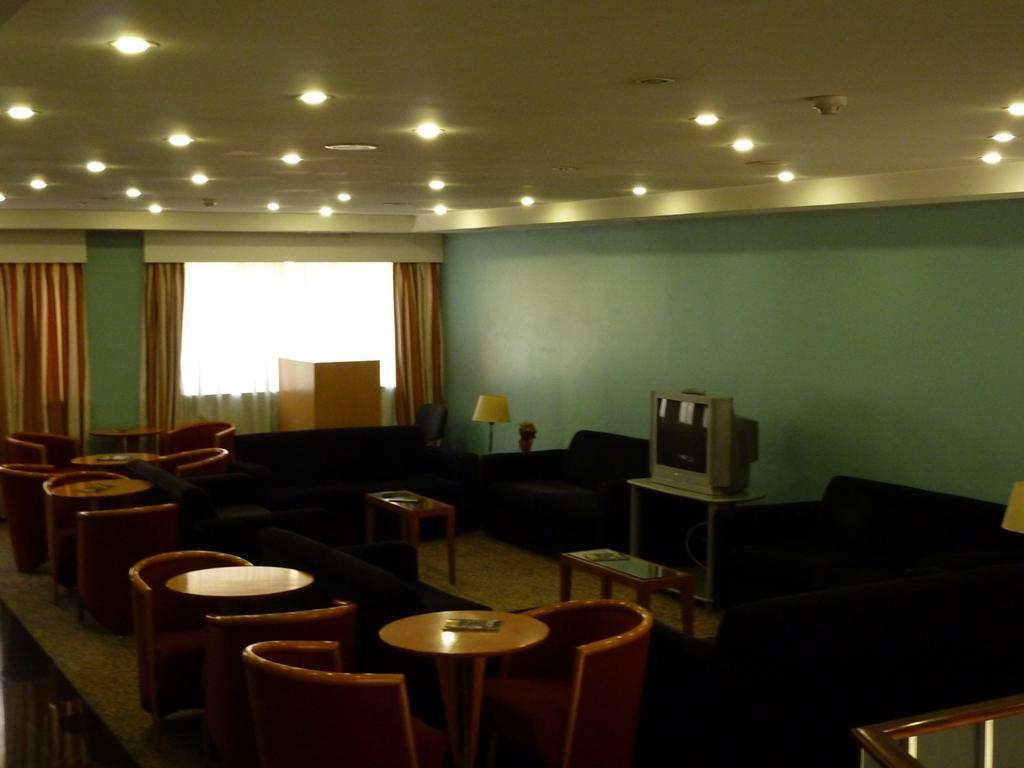 Nave Hotel Oporto